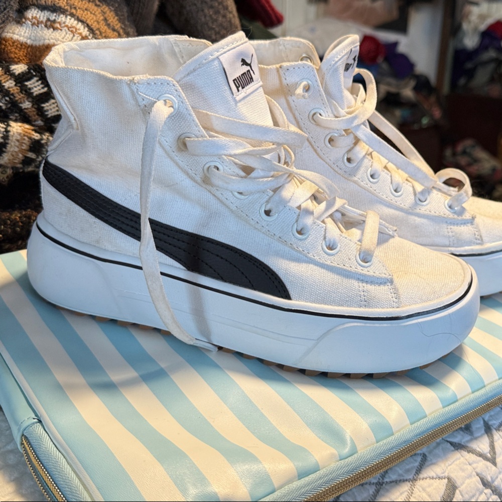 Puma White Canvas High-Tops with Black Stripe almost new used twice.